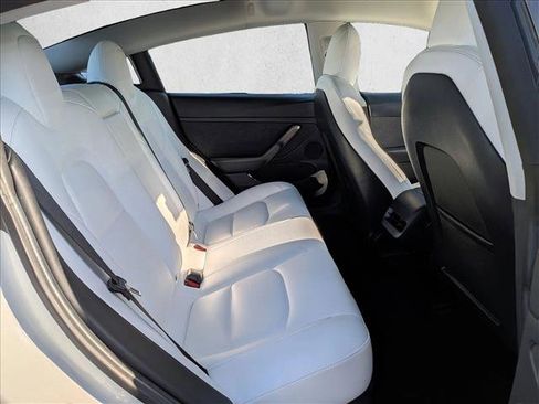Used 2022 Tesla Model 3 Long Range AWD/4WD image 20