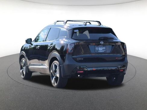 Used 2026 Nissan Kicks SR w/ Cold Weather Package AWD/4WD image 7