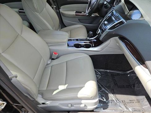 Used 2015 Acura TLX FWD image 23