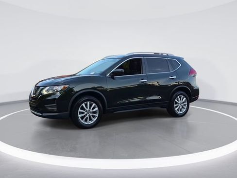 Used 2018 Nissan Rogue SV AWD/4WD image 4