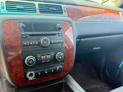 Used 2011 Chevrolet Avalanche LS w/ Regional Value Package RWD image 13