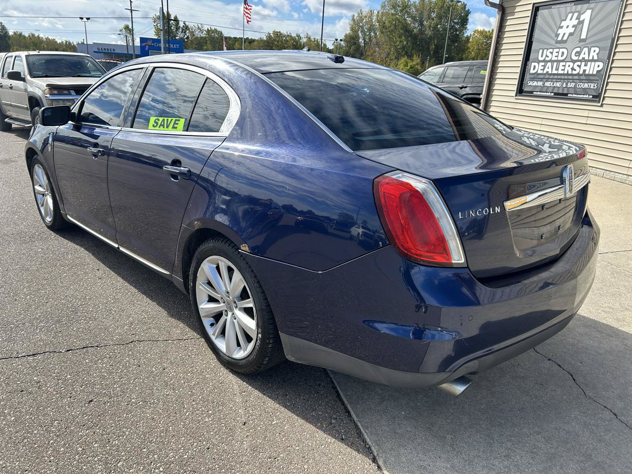 Used 2011 Lincoln MKS AWD image 7