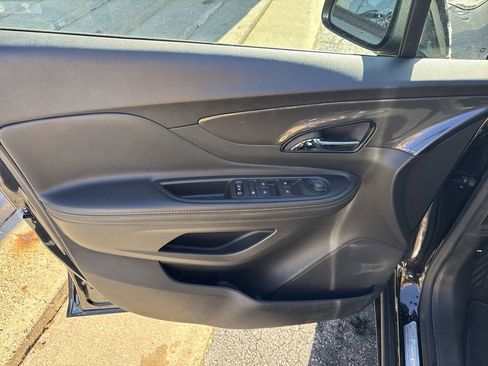 Certified 2022 Buick Encore Preferred image 20