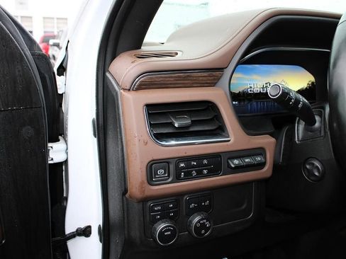 Used 2023 Chevrolet Tahoe High Country image 26