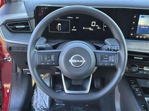 New 2026 Nissan Kicks SV image 18