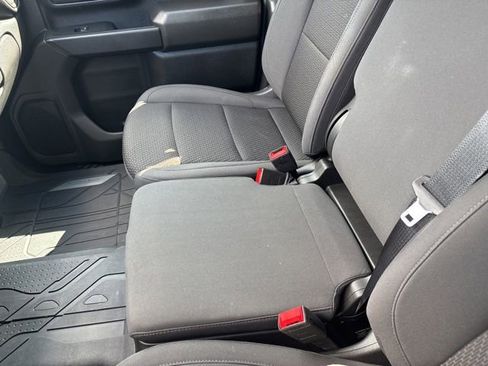 Used 2024 Chevrolet Silverado 2500 Custom image 39