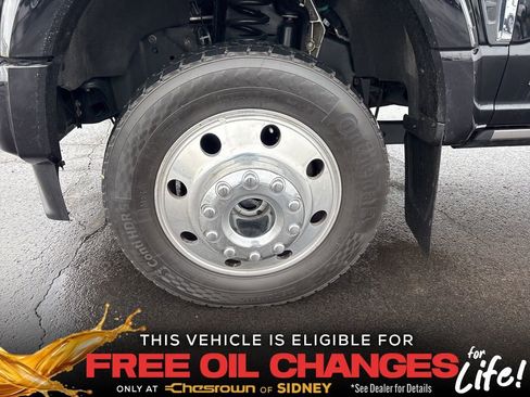 Used 2024 Ford F450 Platinum w/ FX4 Off-Road Package image 9