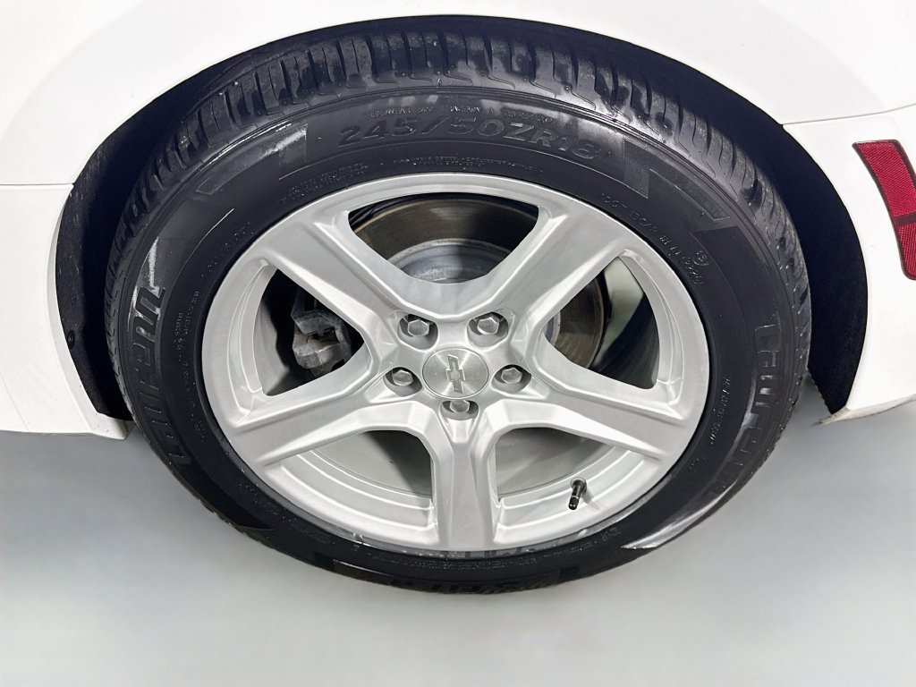 Used 2019 Chevrolet Camaro LT RWD image 30