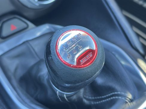 Used 2018 Chevrolet Camaro SS w/ Redline Edition image 31