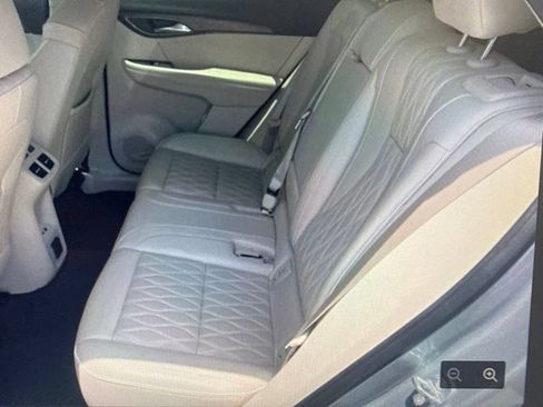 Used 2023 Buick Envision Avenir FWD image 8