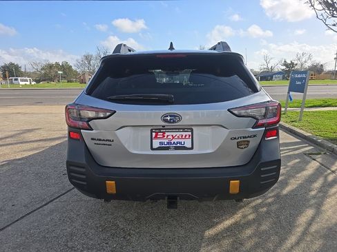 Used 2024 Subaru Outback Wilderness image 6