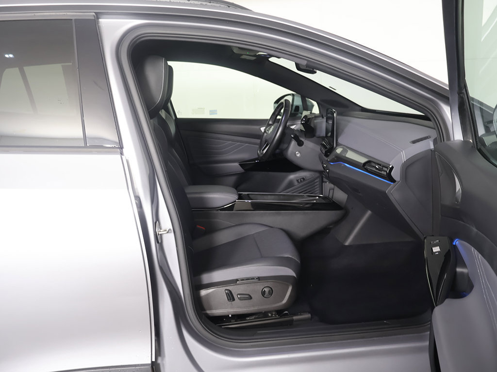 Used 2023 Volkswagen ID.4 Pro S AWD/4WD image 34