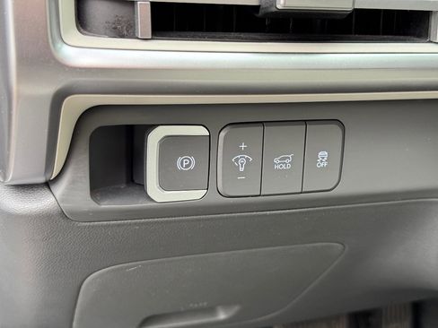 Used 2024 Hyundai Santa Fe SEL image 28