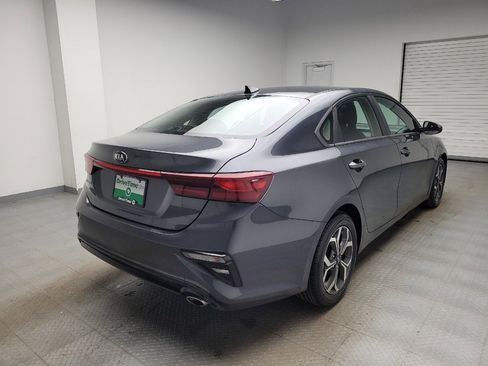 Used 2019 Kia Forte LXS FWD image 9