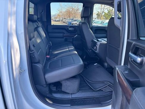 Used 2020 GMC Sierra 2500 SLT w/ Technology Package image 35