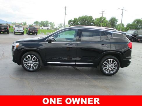 Used 2022 GMC Terrain Denali AWD/4WD image 11