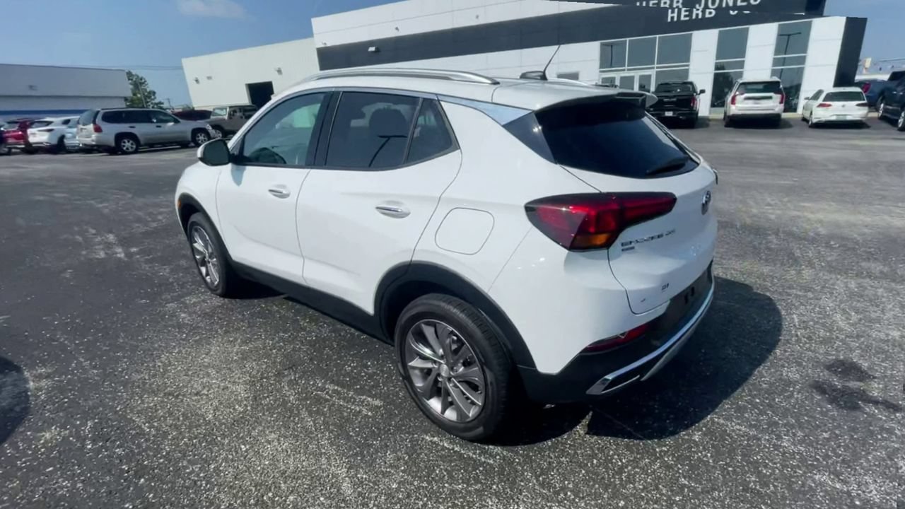 Used 2023 Buick Encore GX Essence w/ Experience Buick Package AWD/4WD image 7