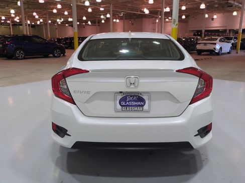 Used 2016 Honda Civic EX-L image 3