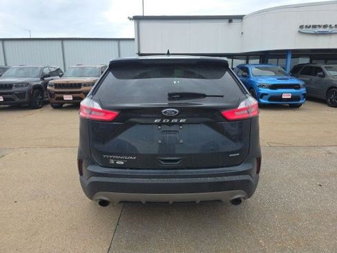 Used 2022 Ford Edge Titanium AWD/4WD image 7