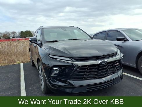 Used 2023 Chevrolet Blazer RS w/ Driver Confidence II Package image 2