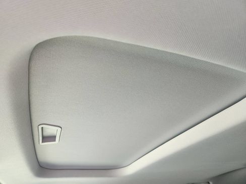 New 2026 Chevrolet Trax ACTIV w/ Sunroof Package FWD image 17