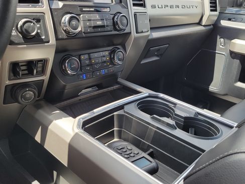 Used 2020 Ford F250 Lariat AWD/4WD image 26