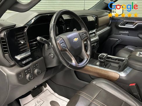 Used 2022 Chevrolet Silverado 1500 High Country w/ High Country Premium Package AWD/4WD image 13