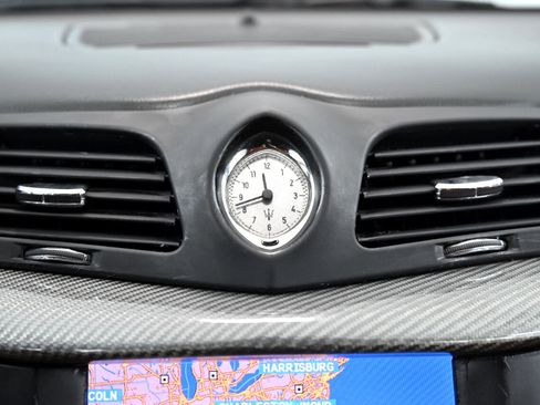 Used 2014 Maserati GranTurismo Sport image 29