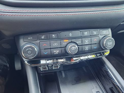 Used 2023 Dodge Durango Citadel AWD/4WD image 17