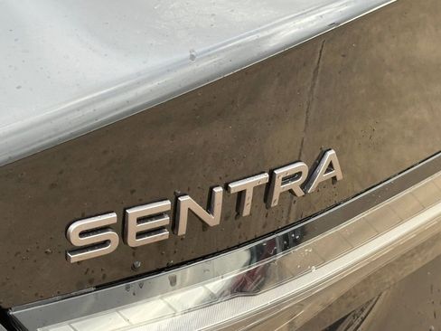 New 2026 Nissan Sentra SL w/ Floor Mat Package FWD image 8