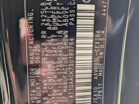 New 2025 Toyota Camry SE image 19