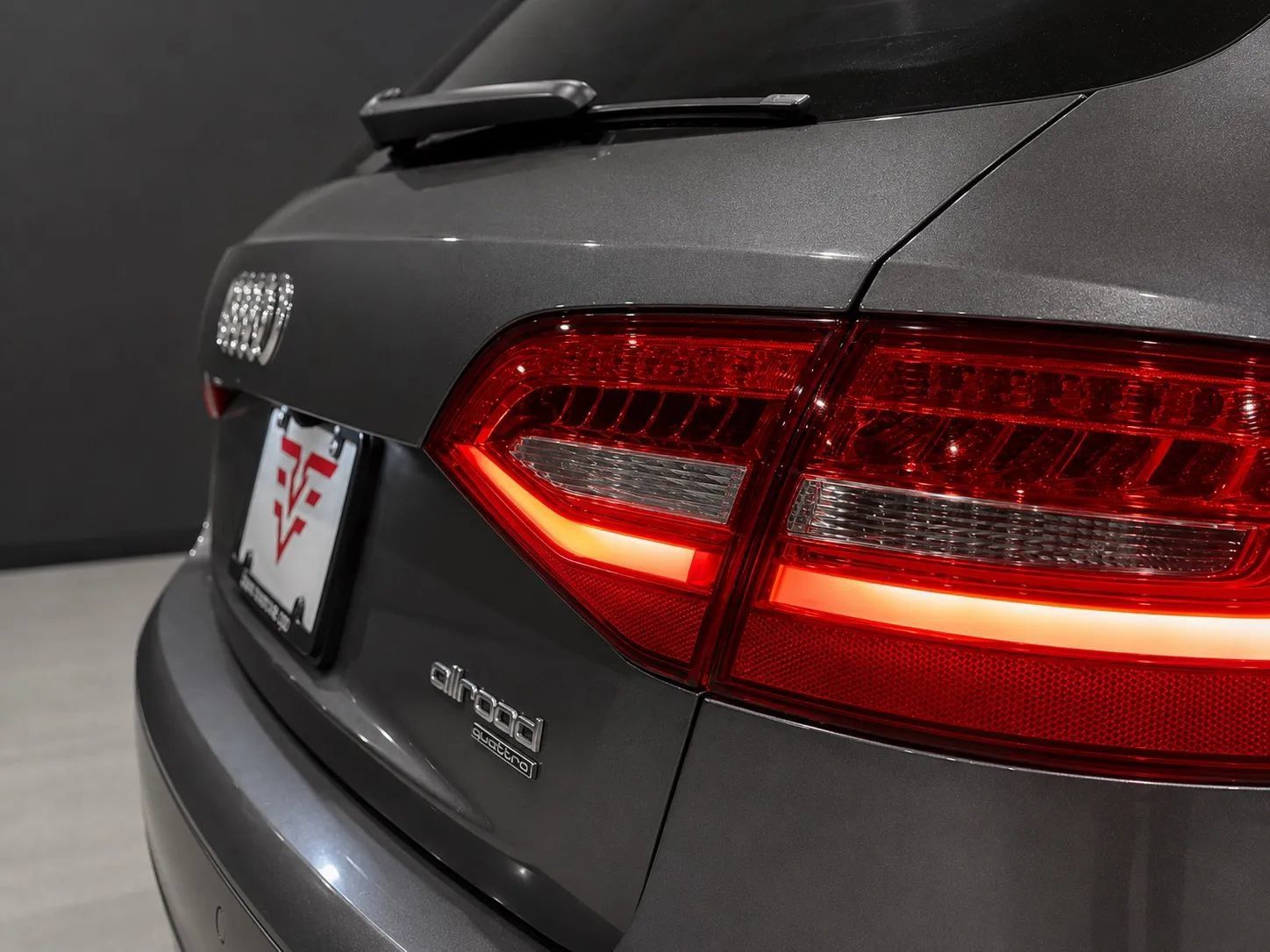 Used 2014 Audi A4 Premium w/ Lighting Package AWD/4WD image 23