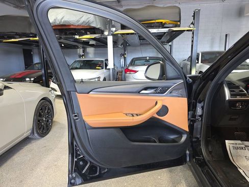 Used 2024 BMW X3 xDrive30i w/ Convenience Package image 16