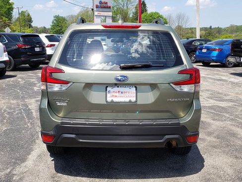 Used 2019 Subaru Forester w/ Alloy Wheel Package AWD/4WD image 6