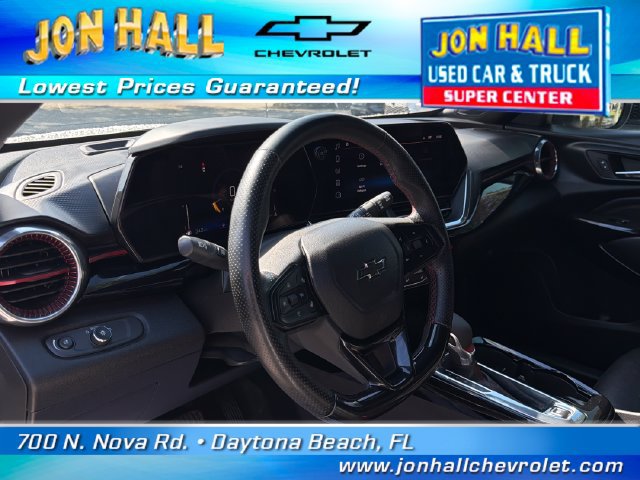 Used 2025 Chevrolet Trax RS w/ Driver Confidence Package FWD image 21