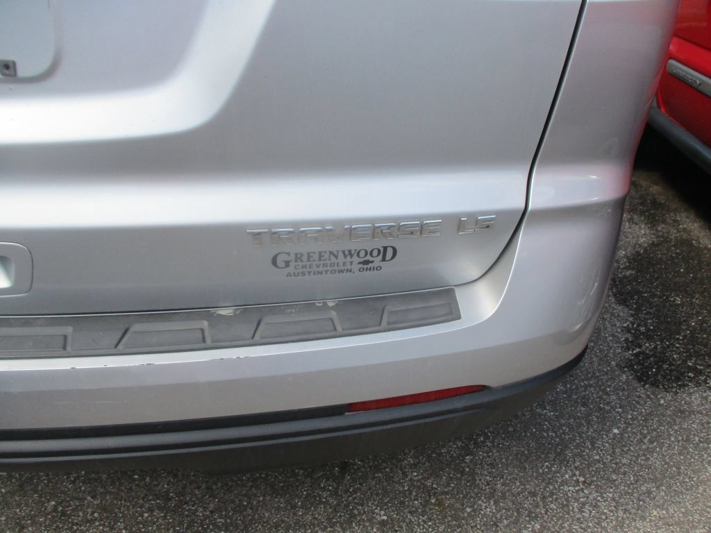 Used 2014 Chevrolet Traverse LS FWD image 6