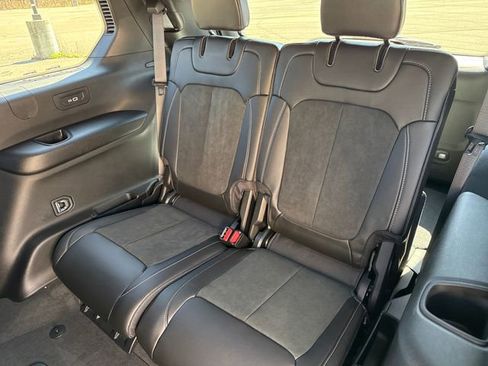 New 2026 Jeep Grand Cherokee L 4WD image 26