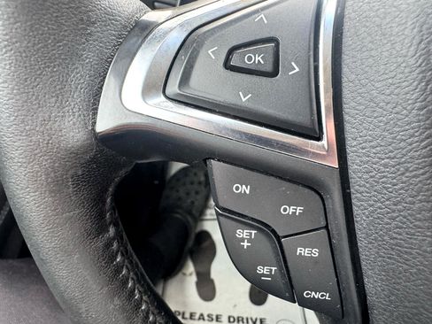 Used 2017 Ford Edge SEL w/ Equipment Group 201A image 18