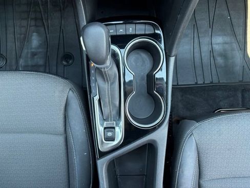 Used 2023 Buick Encore GX Preferred w/ Cold Weather Comfort Package AWD/4WD image 24
