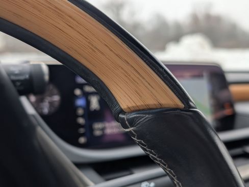 Used 2019 Lexus ES 350 Luxury image 18