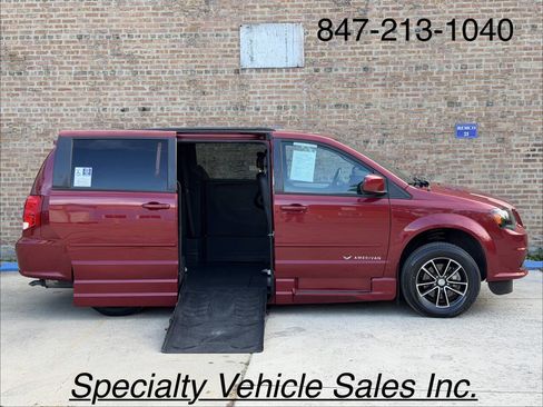 Used 2015 Dodge Grand Caravan R/T w/ Safety Sphere Group image 4