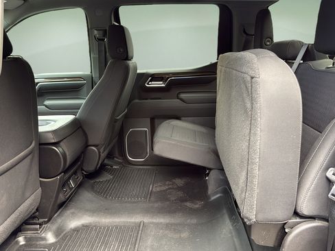 Used 2022 Chevrolet Silverado 1500 LT AWD/4WD image 17