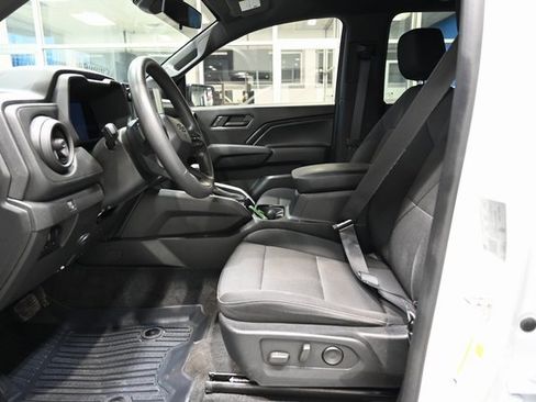 Used 2023 Chevrolet Colorado Trail Boss w/ Advanced Trailering Package image 10