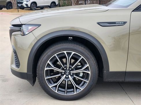 Used 2025 MAZDA CX-70 Plug-In Hybrid w/ Premium Plus image 8