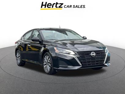 Used 2025 Nissan Altima 2.5 SV