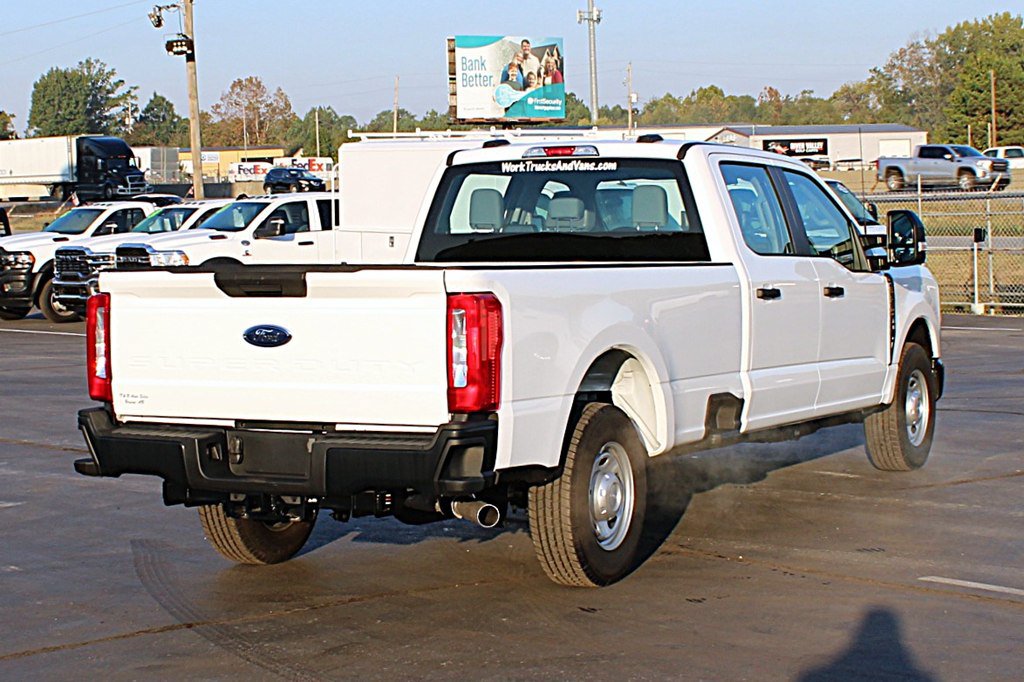 Used 2024 Ford F250 XL w/ XL Driver Assist Package RWD image 5