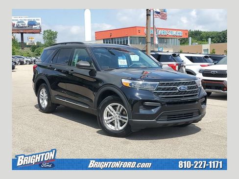 Certified 2023 Ford Explorer XLT AWD/4WD image 1