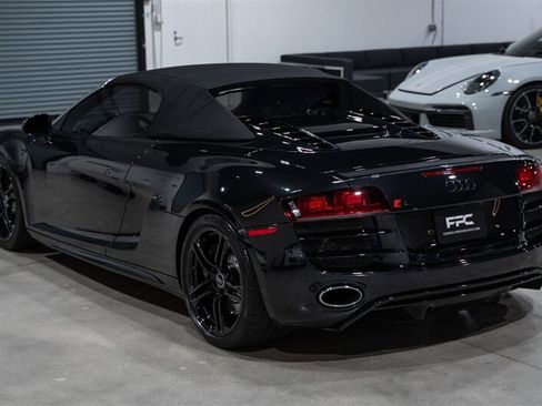 Used 2011 Audi R8 V10 AWD/4WD image 12