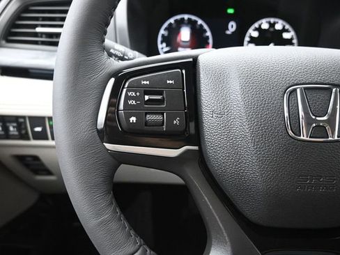 New 2026 Honda Odyssey Elite image 32