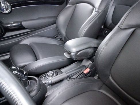 Used 2024 MINI Cooper S FWD image 10